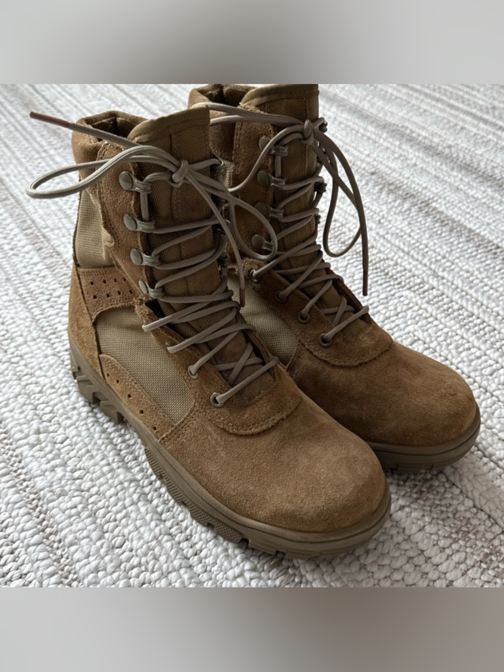 THOROGOOD 713-7400 Men's War Fighter 8" Combat Boot Coyote Brown Size 7